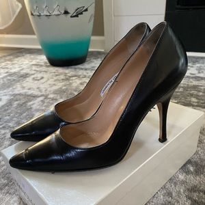 Manolo Blahnik Balleri black heels